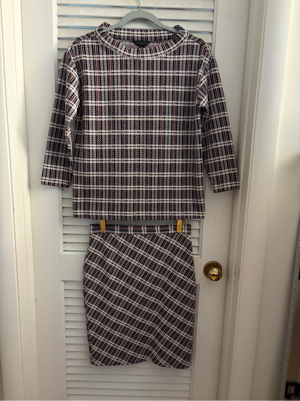 Ann Taylor Black, White & Red Plaid Skirt Set